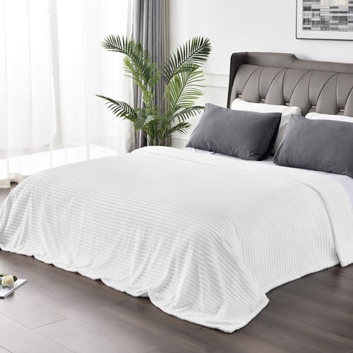 Image of BEDELITE 3D Ribbed Jacquard White King Size Blankets for Bed, 108x90 Inch