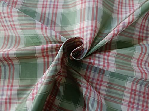 Taffetas 100% pure soie pour réussir vos drapés volumineux sans affaissement