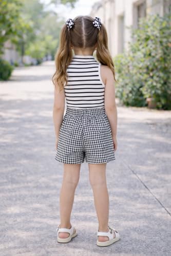 Image of Girl's Solid Cotton Blend Style Top and Shorts Set