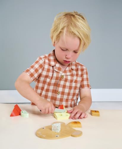 Tender Leaf Toys set madera para cortar quesos y pan miniatura 3