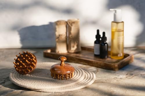 Image of 28 Teeth Natural Wood Hair and Scalp Massager Comb,Stress Relief & Detox Shampoo Brush,Wet and Dry Application for Reducing Dandruff and Stimulates Hair Growth (1 Unit)
