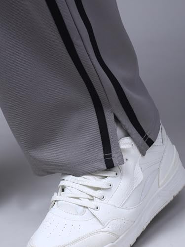 Image of Men's Loose Fit Side Tape Trackpants