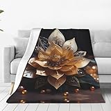 Polyvalente et durable : la couverture de canapé blanche délicate fleur de lotus ultra velours est polyvalente et durable, légère et facile à transporter, et ne prend pas de place une fois rangée. Anti-boulochage, anti-plis, hypoallergénique et ne perd pas ses poils, c'est un incontournable pour la maison.