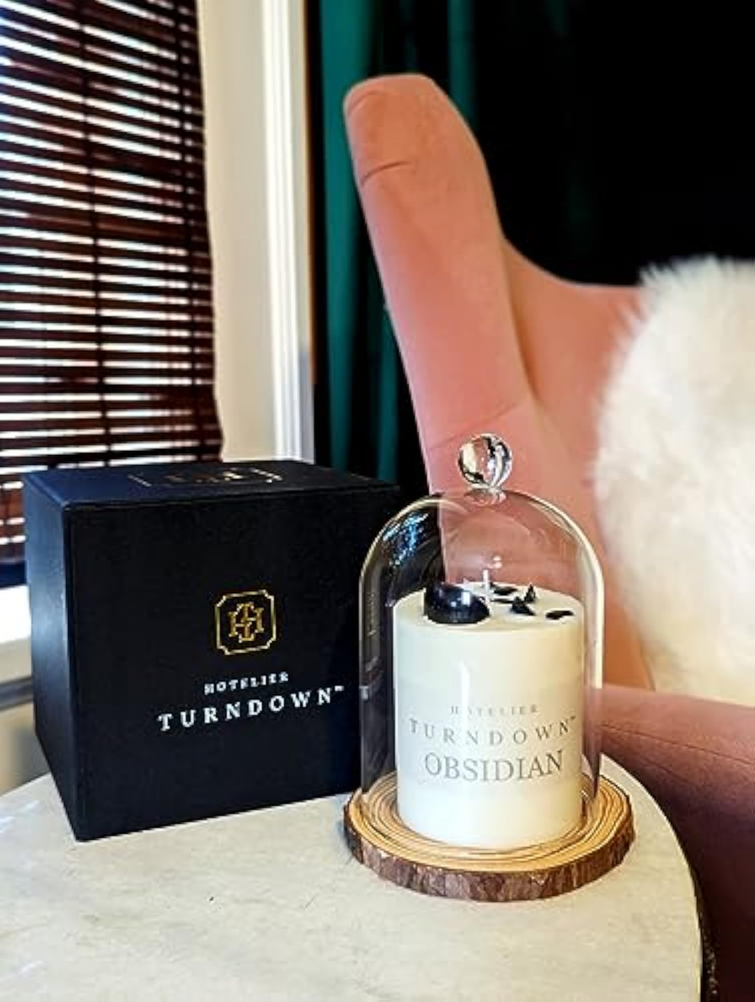 Luxury Aromatherapy Obsidian Stone Vegan Soy Candle