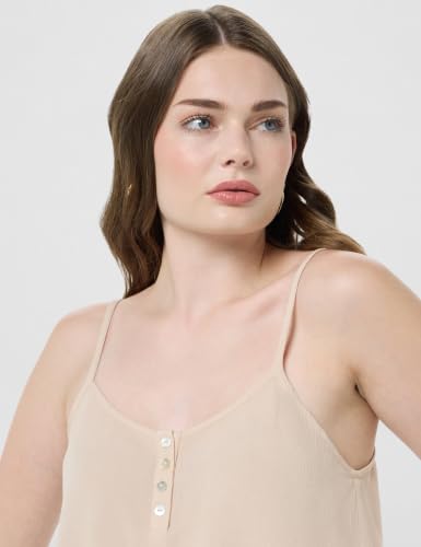 Image of Forever 21 Women Solid Regular Fit Crop Top