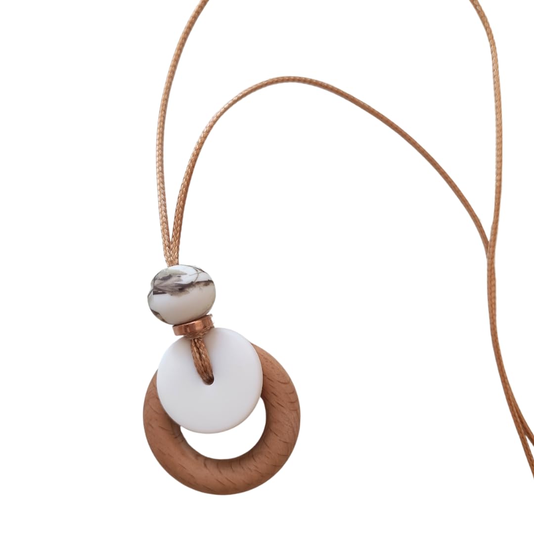 Silicone nursing necklace for mum to wear. Breastfeeding fiddle Necklace with Wooden ring white, cream