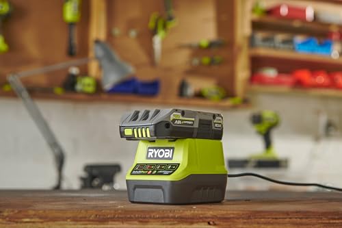 Visseuse à chocs RYOBI 18V pour visser dans le bois dur sans forcer