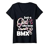 Si vous êtes amateur de BMX, alors ce modèle Just A Girl qui aime le BMX est parfait pour vous. Ce design amusant pour les riders de BMX est destiné aux cyclistes, cyclistes, cyclistes et amateurs de motocross. Complétez votre collection d'accessoires de vélo avec ce vêtement BMX.