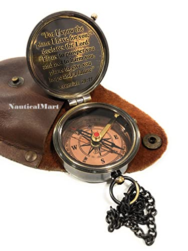 Brújula grabada de latón NauticalMart, 2.5 x 2 pulgadas, portátil, regalo para bautizo y otras ocasiones miniatura 2