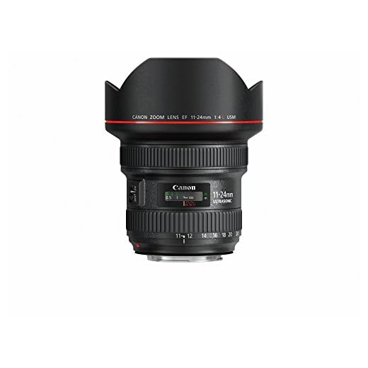 Canon EF 11-24mm f/4L Ultra-Wide Lens