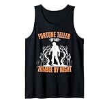 Excellente idée de cadeau pour les collègues, les amis et la famille qui aiment Halloween, les zombies et se déguiser. Parfait pour les fêtes, les maisons hantées ou les tenues décontractées d'octobre.