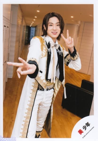 Amazon.co.jp: 美 少年 公式 生 写真（佐藤龍我）BSN00323