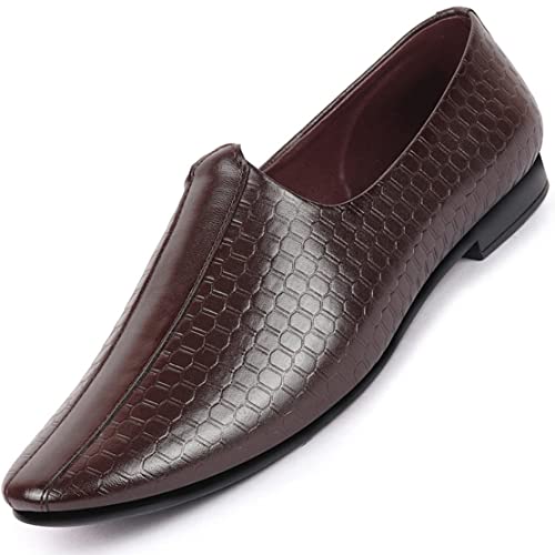 FAUSTO Basics Men Embossed Design Ethnic Slip On Juttis and Mojaris FAUSTO Basics Men Embossed Design Ethnic Slip On Juttis and Mojaris