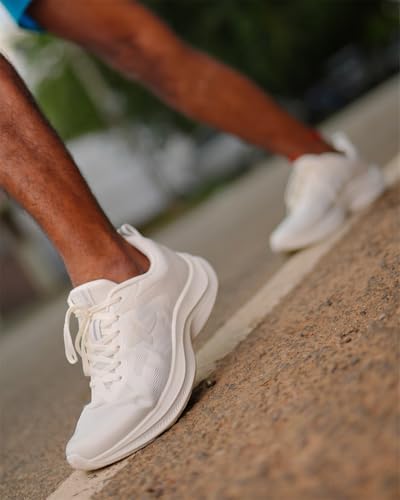 Image of XTEP Men Feather-Ultra Light Running Shoes
