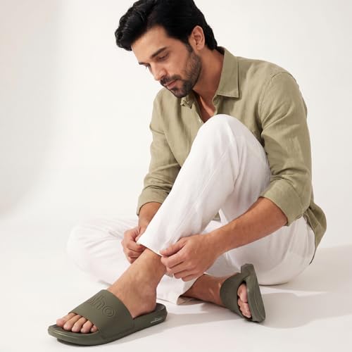 Image of YOHO Drystep Sliders for Men | Waterproof Monsoon Footwear & Rainy Sandals | Skin Friendly Adjustable Strap