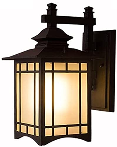 Luminaire extérieur en aluminium pour sublimer votre patio ou allée de jardin