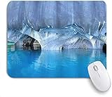 Das Gummi-Mauspad des Computers sorgt für eine flüssigere Maussteuerung und eine präzise Erkennung.