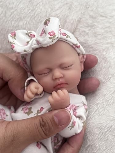 MYREBABY 17,8 cm große Mini-Baby-Puppe, Silikon, Ganzkörper-Baby-Puppe, weiche Haut, realistische Babypuppe für Neugeborene, echtes Leben, kleine Babypuppe mit Fütterungszubehör, 9 – Bild 3