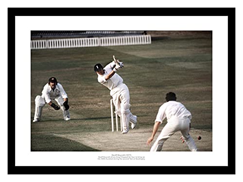 Framed Geoff Boycott 100th Hundred Cricket Photo Memorabilia