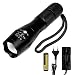 Produktbild Six Foxes LED Taschenlampe, Super Hell Taktische Taschenlampe mit 18650 Li-Ionen-Akku und Ladegerät, Tragbare Wasserdichte Taschenlampe mit Einstellbarem Fokus und 5 Lichtmodi für Campen Wandern usw