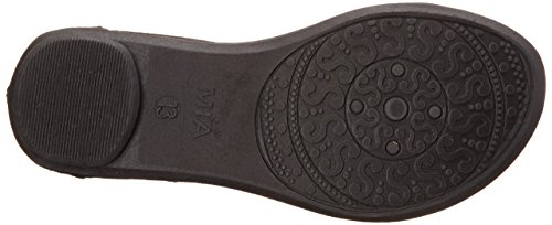 Amari Thong Sandal (Little Kid/Big Kid)4