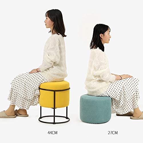 Tabouret bas de canapé cube pour optimiser l'espace avec style - 4