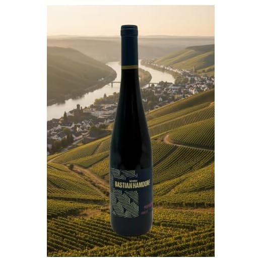 Weingut Bastian Hamdorf Portugieser 2018 Fass 15 Rotwein trocken Deutscher Qualitätswein aus Klingenberg am Main 12% vol. 0,75l weich & elegant Bio-zertifiziert