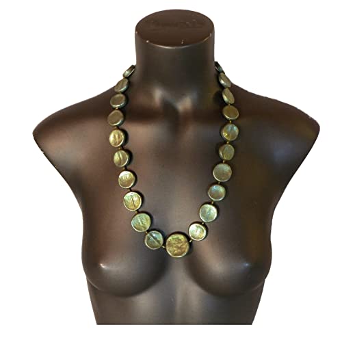 Bijouterie femme long collier vert mystique la bohème perles plates