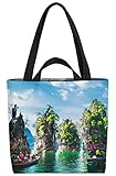 Maße: 33cm x 33cm x 14cm, Schulterriemen: 65cm und Tragegriff: 26cm, Volumen: ca. 15 Liter