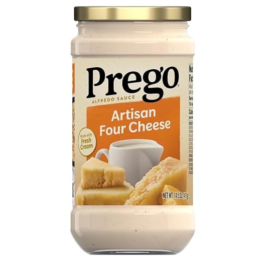 Prego Four Cheese Alfredo Pasta Sauce, 14.5 oz Jar
