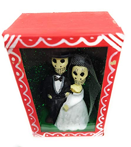 Calavera, Toy Imagen adicional