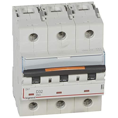Disjoncteur DX³ - 25kA - 3P 400V~ - 32A - courbe D - 4,5 modules