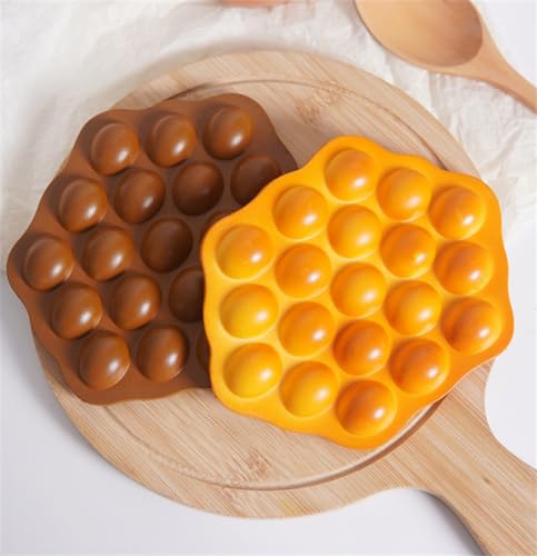 Skyseen 2Pcs Artificial Lifelike Egg Waffle Fake Egg Puffs Simulation Bubble Waffle for Decoration Display Props
