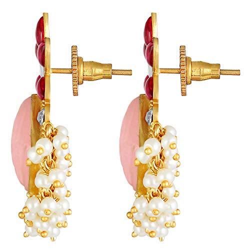 Boucles d'oreilles pendantes légères pour sublimer une tenue terne en rose indien - 3