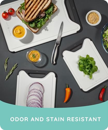 Cutting Boards for Kitchen, Plastic Cutting Board Set of 3, Dishwasher Safe Cutting Boards with Juice Grooves for Meat, Veggies, Fruits, Easy Grip Handle, Non-Slip (Black)