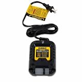 DEWALT DCB1102 Lithium XR Fast 30 Min Carica Batterie Caricabatteria
