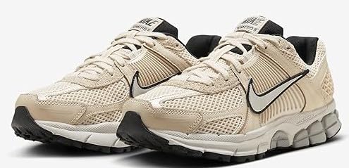 Nike Zoom Vomero 5 Women's Shoes (FN6742-200, Pearl White/Light Bone/Light Iron Ore) Size 73