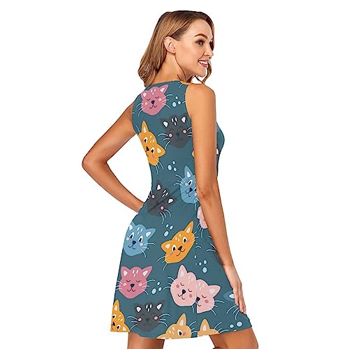 Rostos coloridos de gatos em um fundo azul vestidos femininos, vestido casual de verão, vestido curt