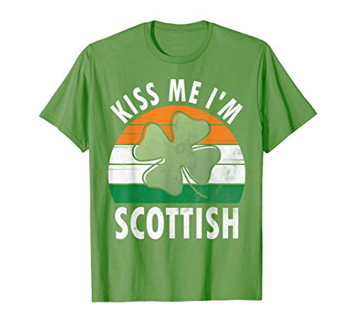 Kiss Me I'm Scottish Shirt Funny Saint Patricks Day Gift T-Shirt
