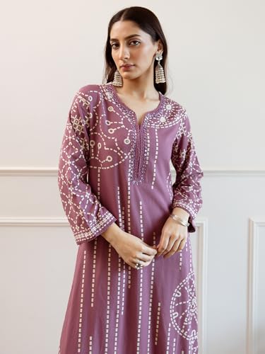 Image of INDO ERA Women's Green Viscose Rayon Printed Straight Kurta & Pant Set (IEOUT6940)