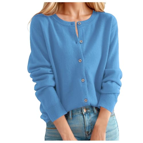 Stile Norvegese e Moderno: maglia elegante combinano tradizione e moda, perfetto per outfit da giorno e serali.