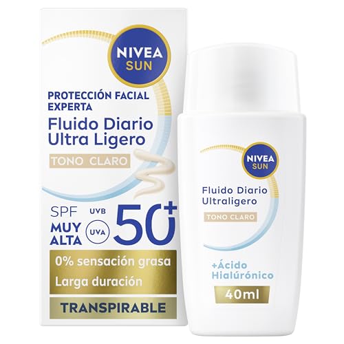 NIVEA SUN Fluido Diario con Color FPS 50+ 40 ml, protector solar facial con Ácido Hialurónico, Licocalcón A y Niacinamida, crema solar facial ultra ligera, protección solar con efecto mate, tono claro