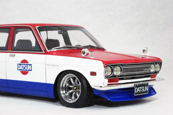 Amazon.co.jp: 1/18 ダットサン ブルーバード 510 ワゴン ダットサン