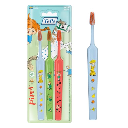 TePe Pippi Zahnbürste Kids Extra Soft 3 Stk. bunte Kinderzahnbürste weiche Borsten für eine sanfte und gründliche Reinigung in verschiedenen Farben (unssortiert) mit Pippi-Illustrationen