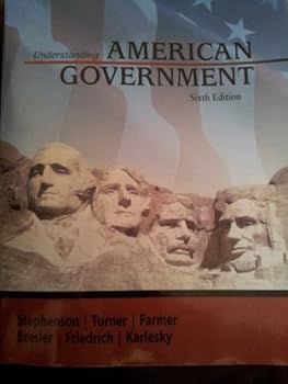 Paperback Understanding American Government Book