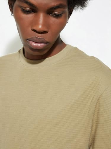 Image of Max Men's Cotton Regular Fit URB N Textured T-Shirt