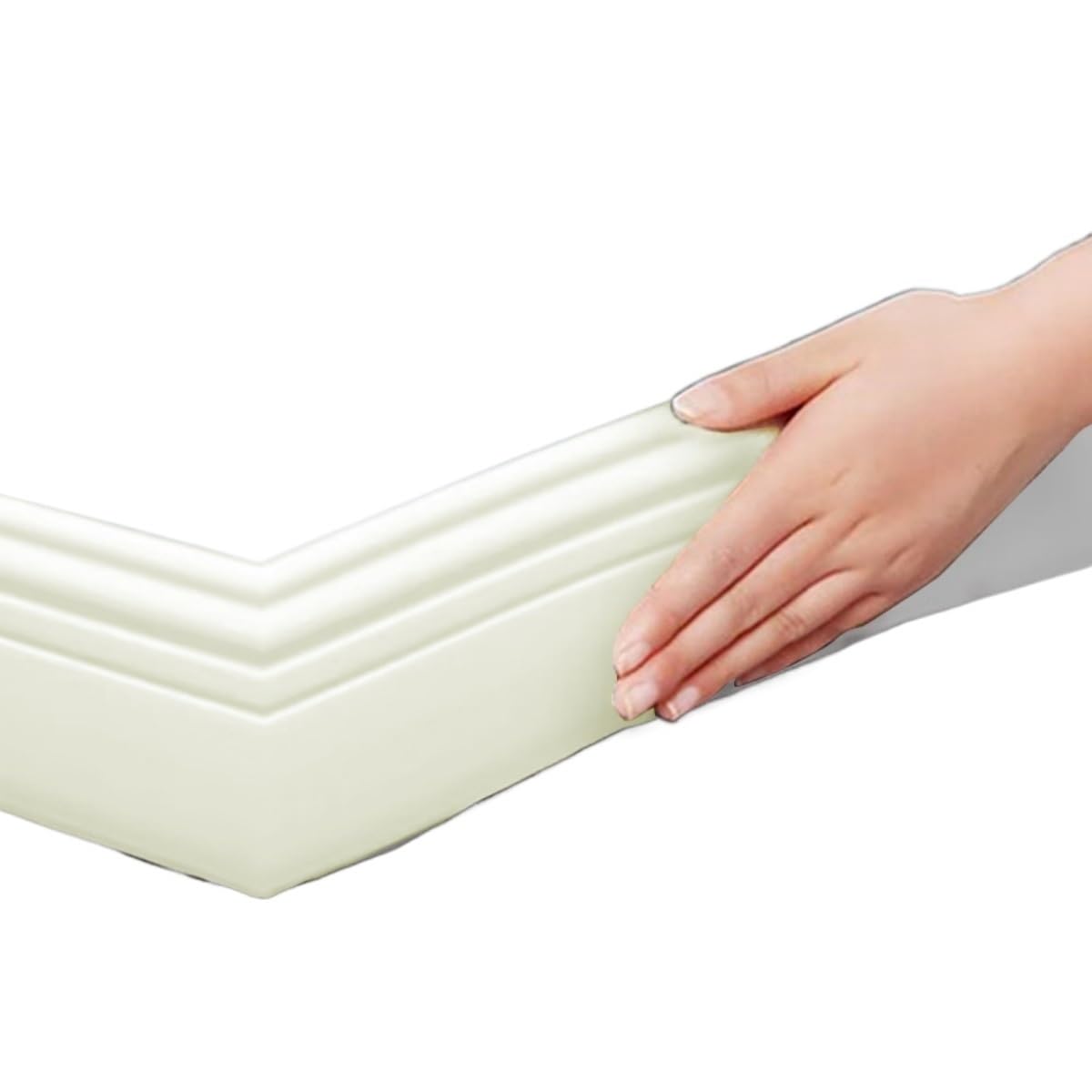 Plinthe souple autoadhésive beige pour masquer les fissures de mur