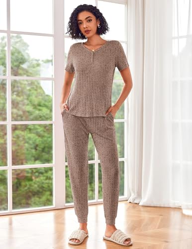 Ekouaer Pajamas for Women Set 2 Piece Rib Knit Lounge Set Joggers Loungewear Short Sleeve Pjs with Pockets Brown