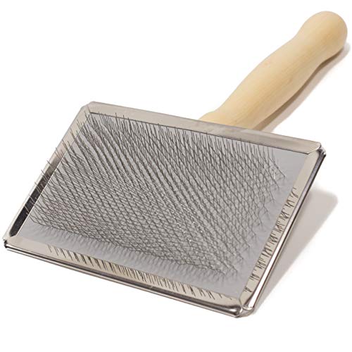 CleanSheep Sheepskin Cleaning Brush