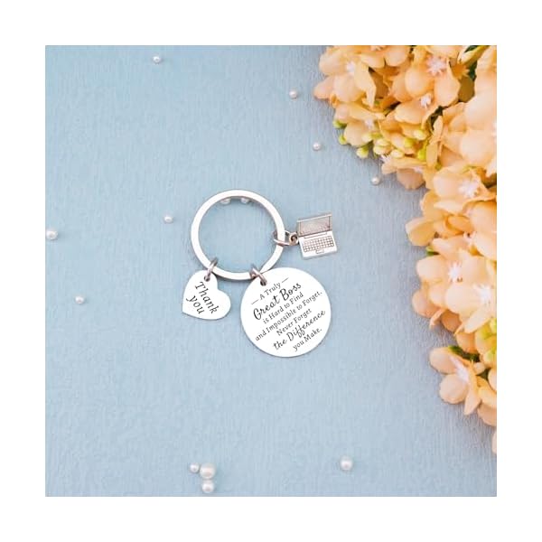Igvean funny boss birthday keychains gifts for male female appreciation leader retirement leaving away bulk office bosss day gift for women men thank you presents for colleagues white elephant gifts  urban country home decor